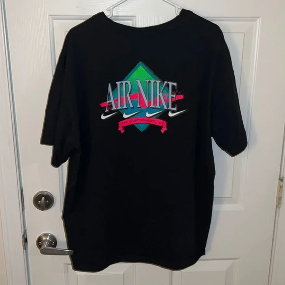 Mens limited edition Nike T-shirt size size XL - Picture 2 of 3